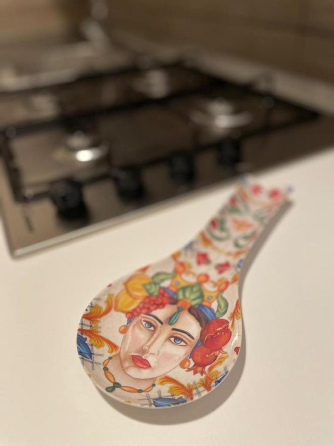シラクーサ La Pietra Di Giadaヴィラ エクステリア 写真